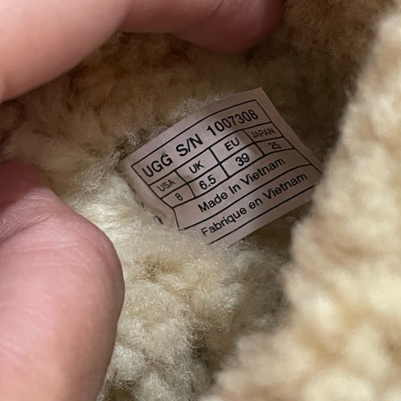 UGG Bailey Bow Tall boots - Picture 5 of 10